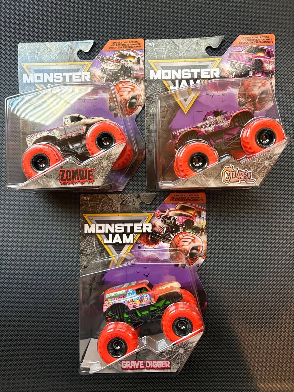 Monster jam spooky collection zombie calavera grave digger